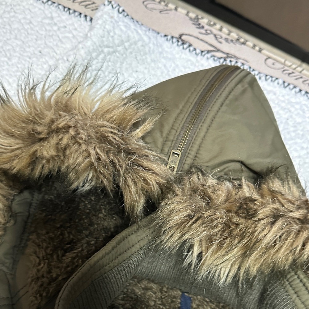 American Eagle Olive Green Fur-Lined Parka Jacket - Picture 5 of 8
